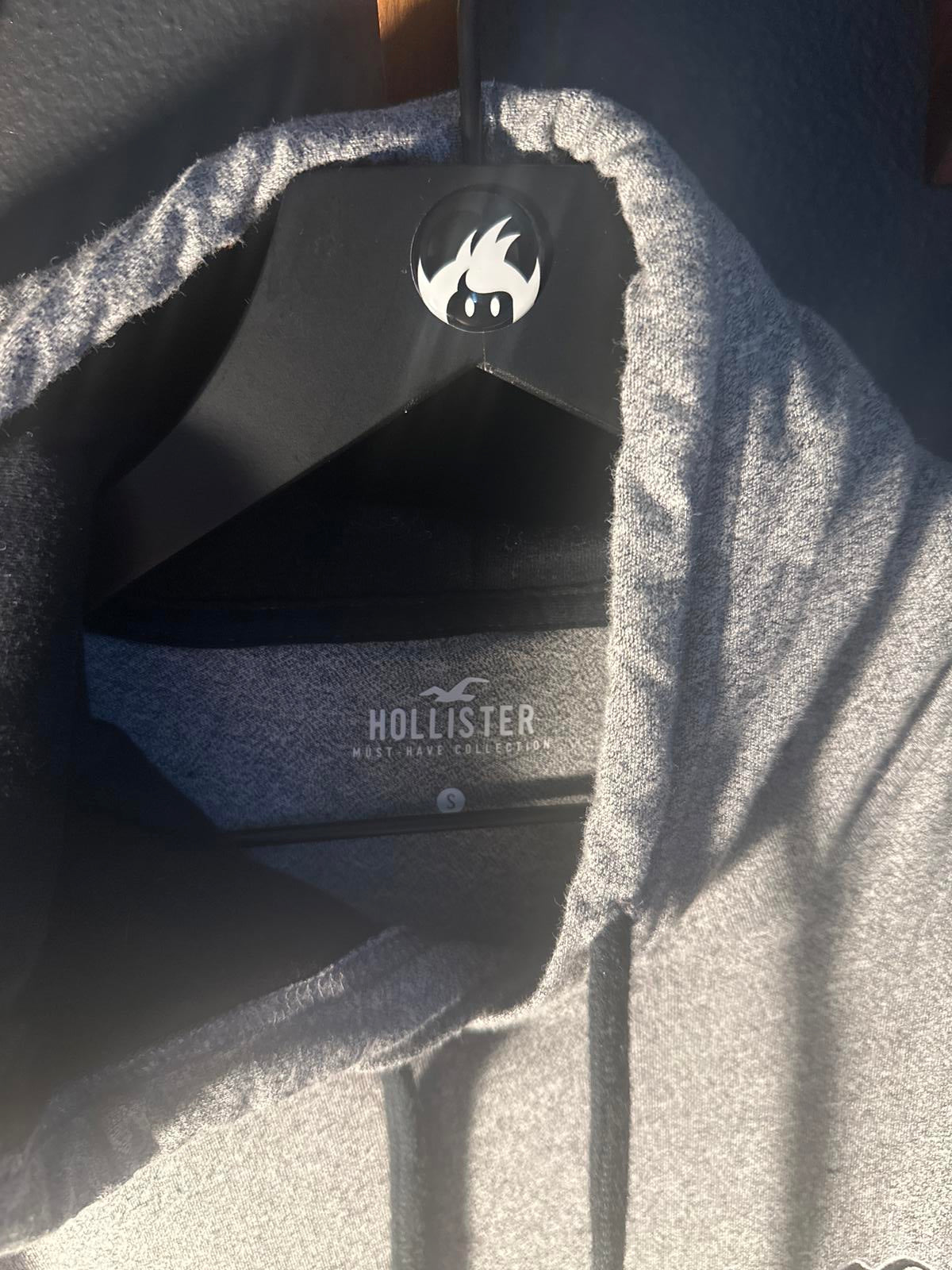 Hollister Hooded T-Shirt - Gray & White - Size S