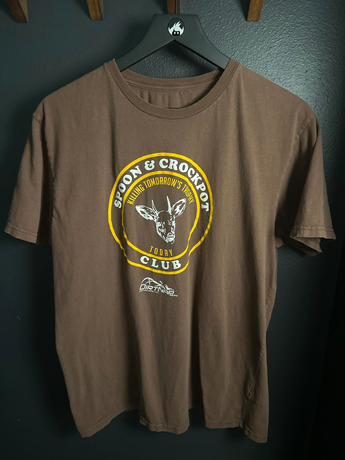 Spoon & Crockpot Club Brown Graphic T-Shirt