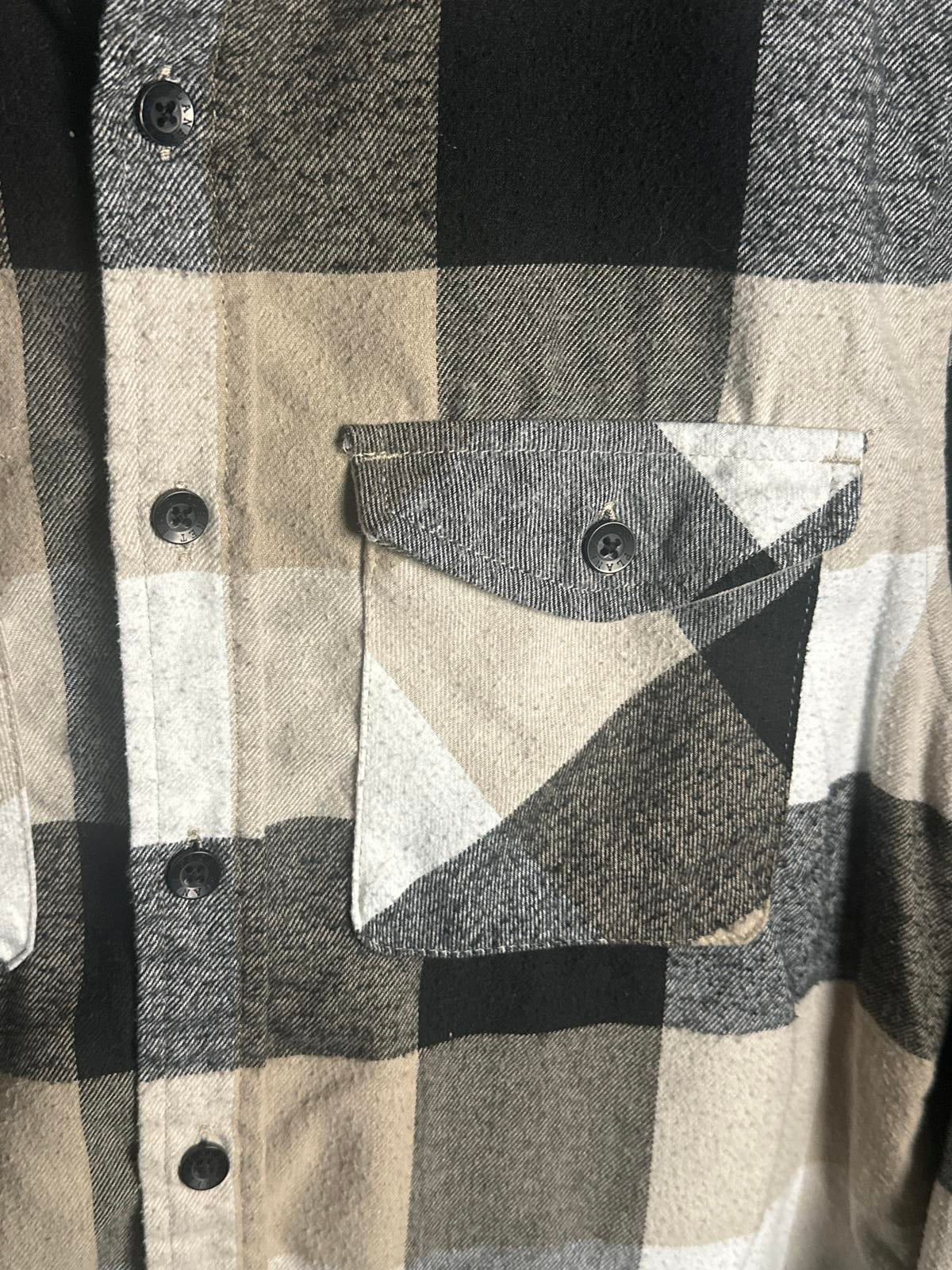 Free Planet Men's Plaid Button-Up Shirt Size Small