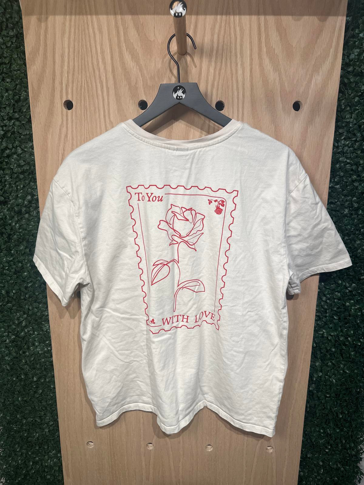 Universal Thread White T-Shirt with Red Rose