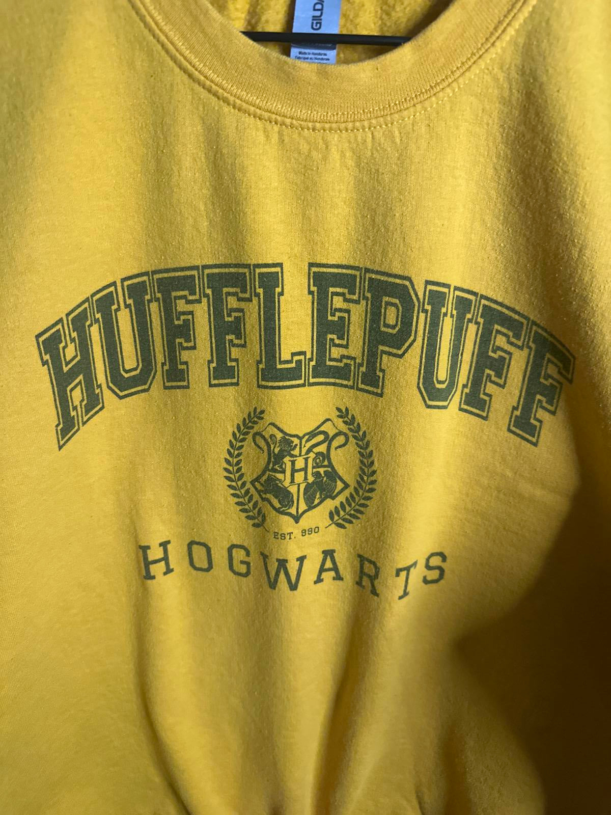 Hufflepuff Hogwarts Sweatshirt - Bright Yellow, Gildan