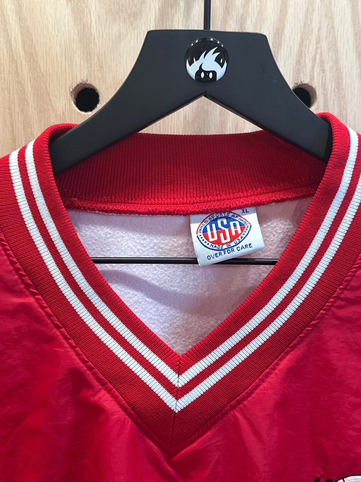 Vintage Red Windbreaker Jacket with V-Neck Collar