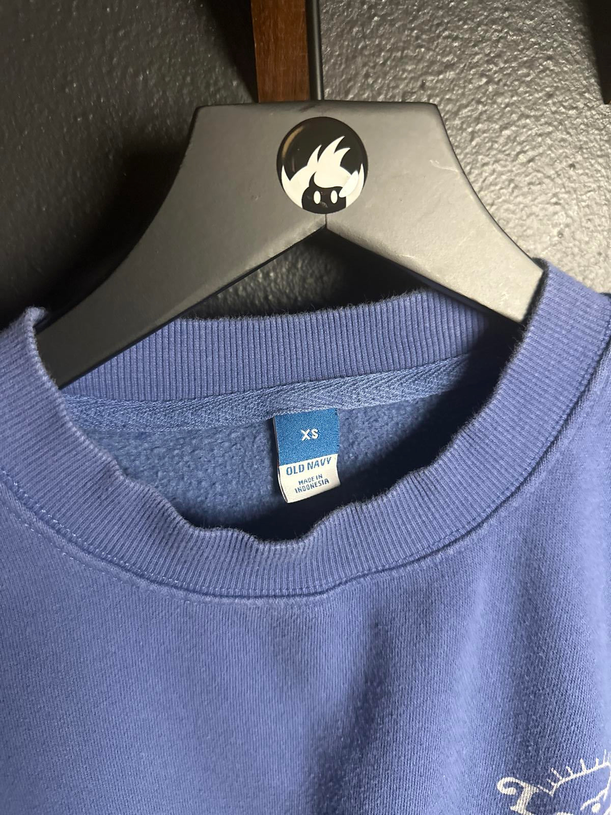 Laid Back Easy Going Cropped Sweatshirt - Cozy Style for Any Occasion