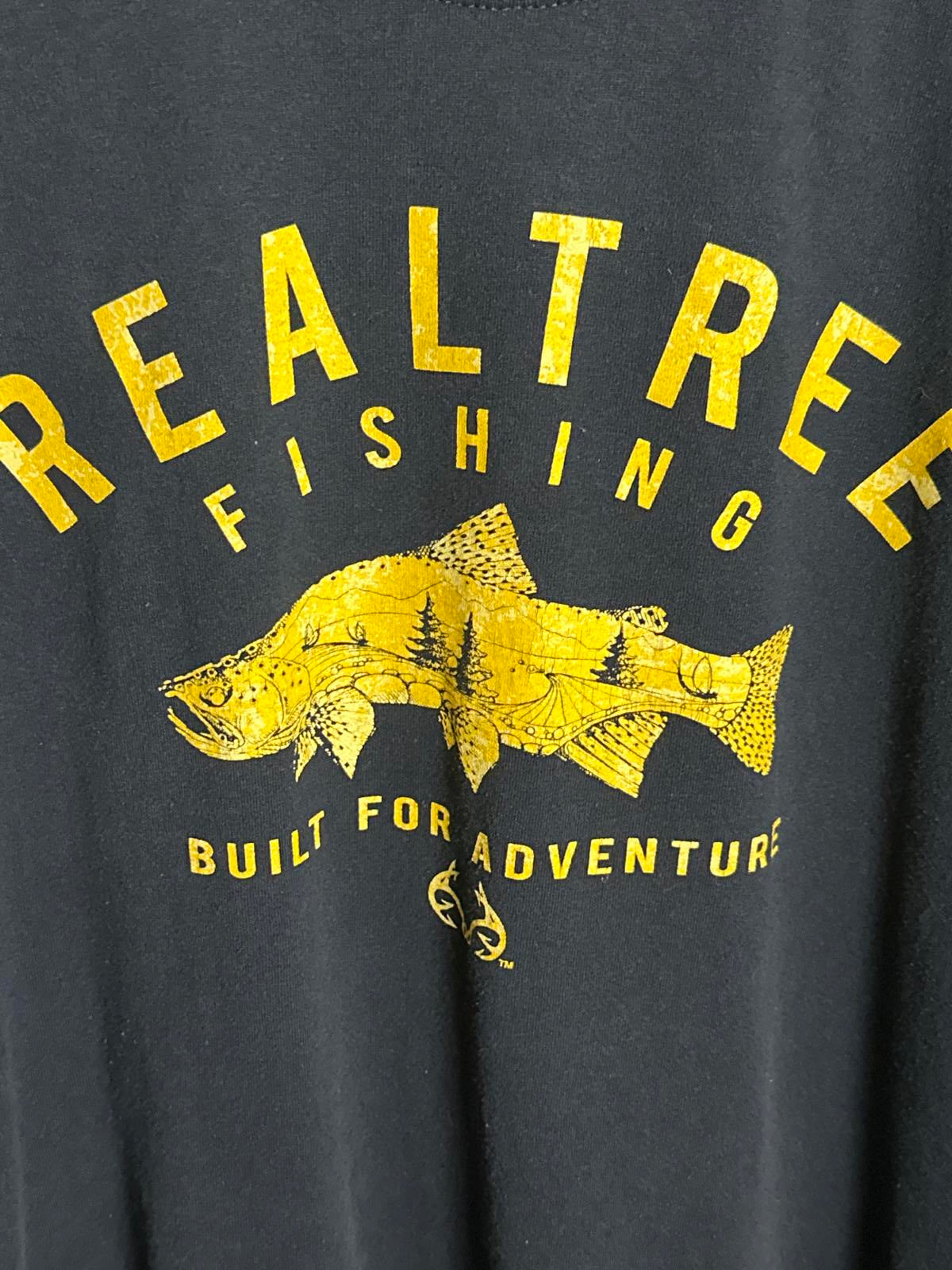 Gildan Realtree Fishing Graphic T-Shirt