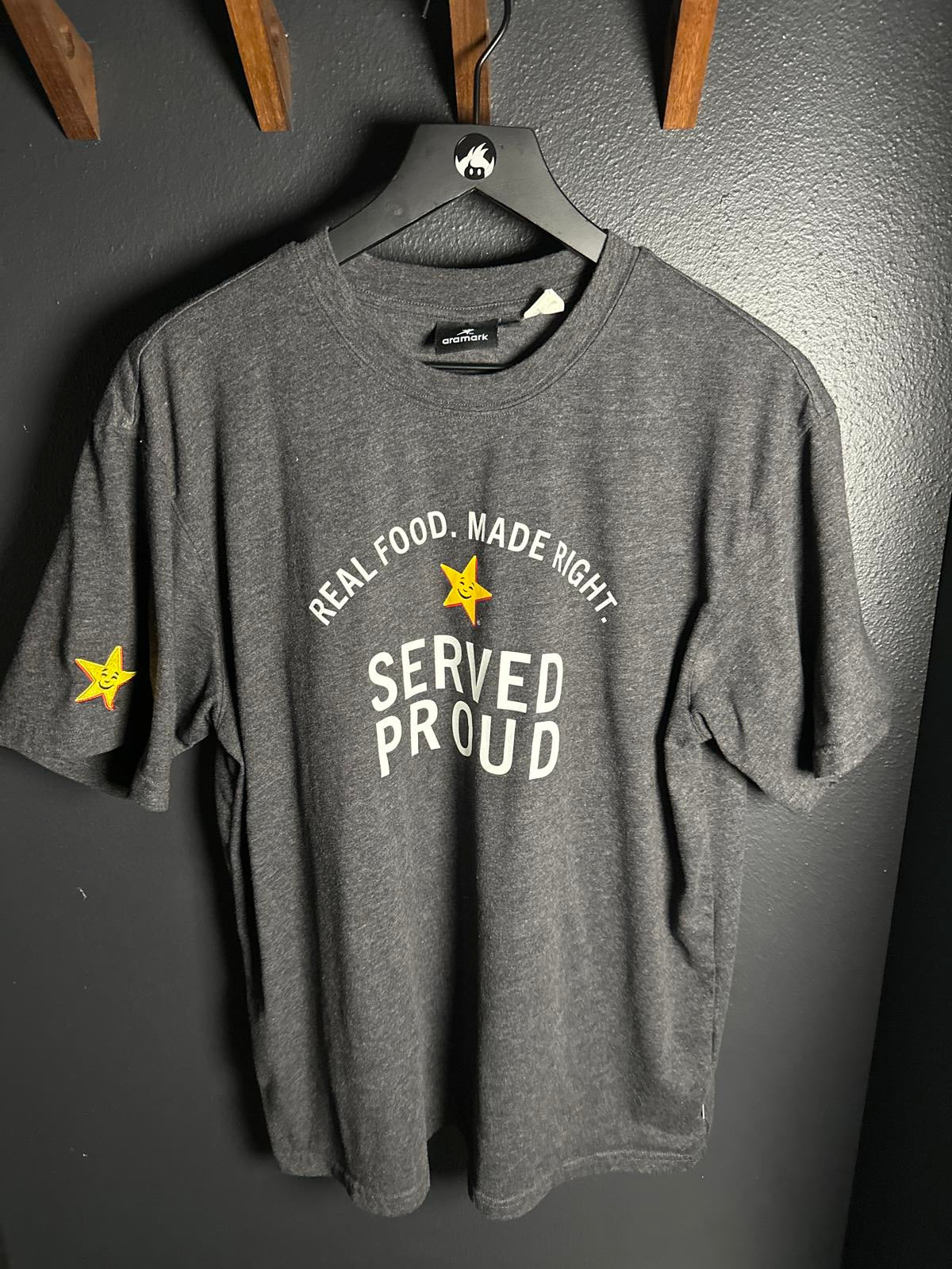Hardee's Men's Short Sleeve T-Shirt - Gray, Served Proud Graphic
