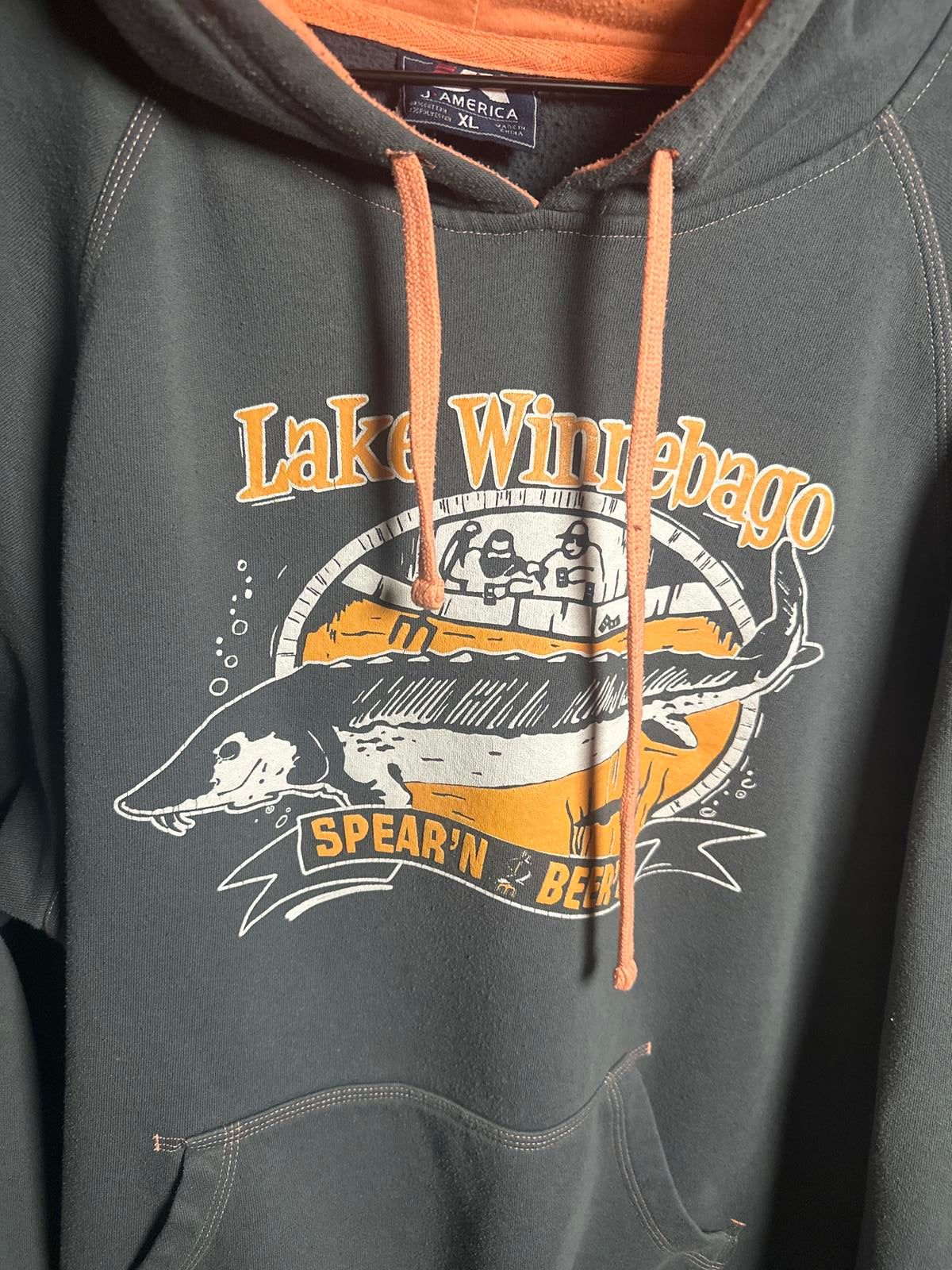 Lake Winnebago Spear'n Bear Sturgeon Spearing Hoodie Sweatshirt Mens XL