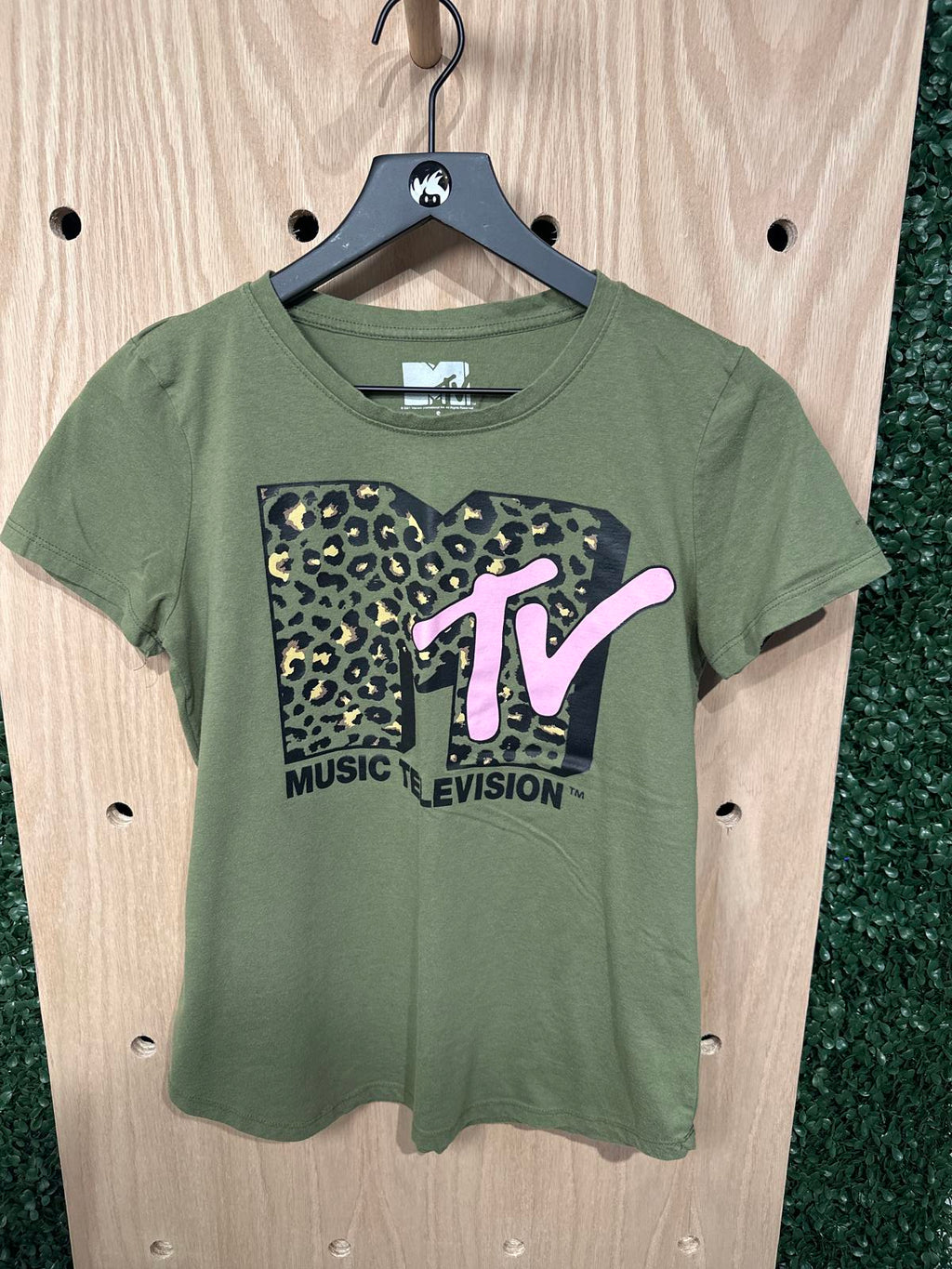 MTV Music Television Leopard Print Logo Women's T-Shirt