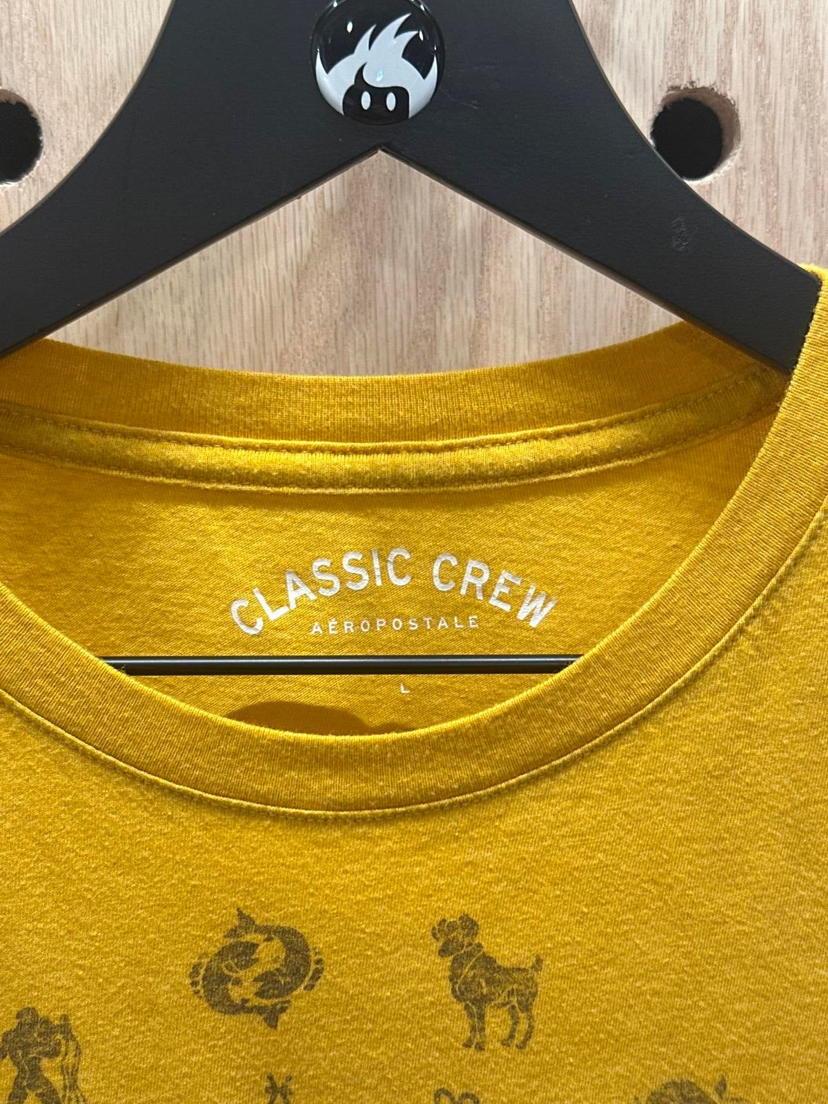 Aeropostale Classic Crew Yellow Graphic T-Shirt