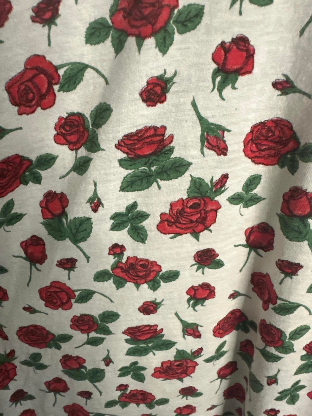 Super Massive Floral Rose Print T-Shirt - Small
