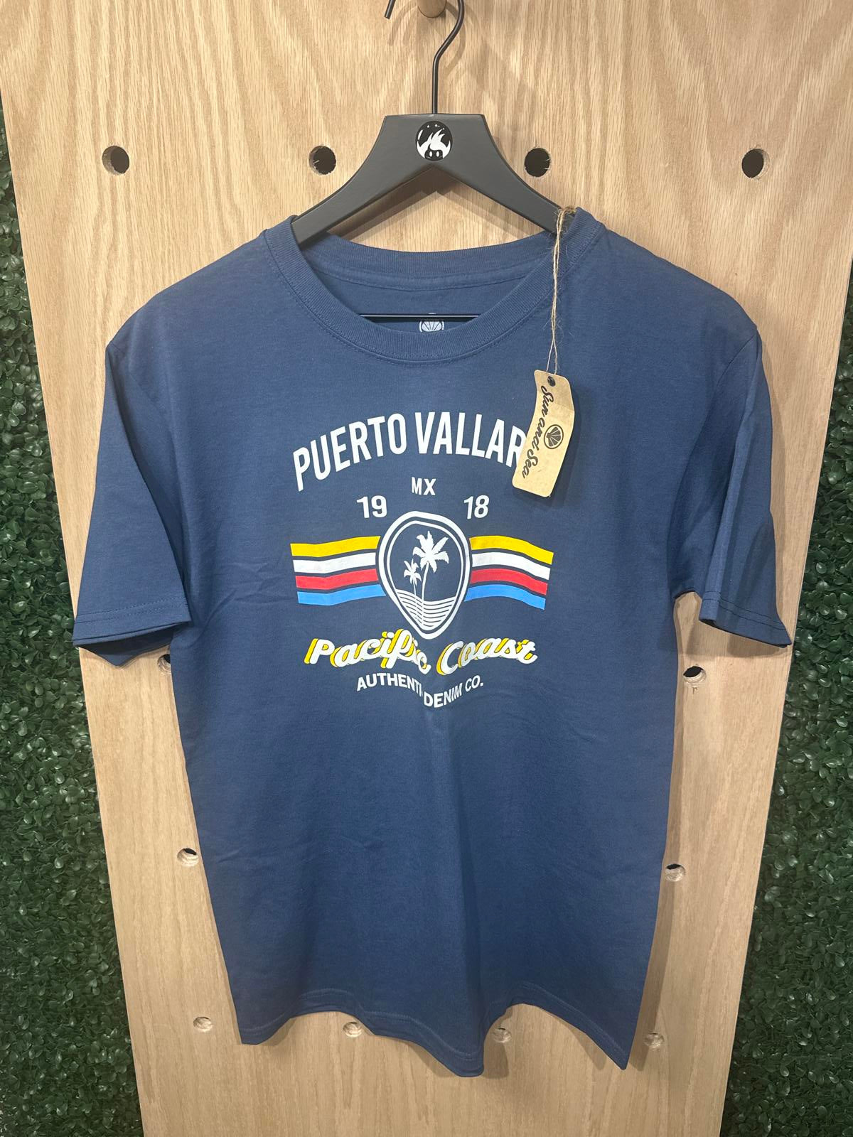 Sun and Sea Men's Puerto Vallarta Pacific Coast Graphic T-Shirt