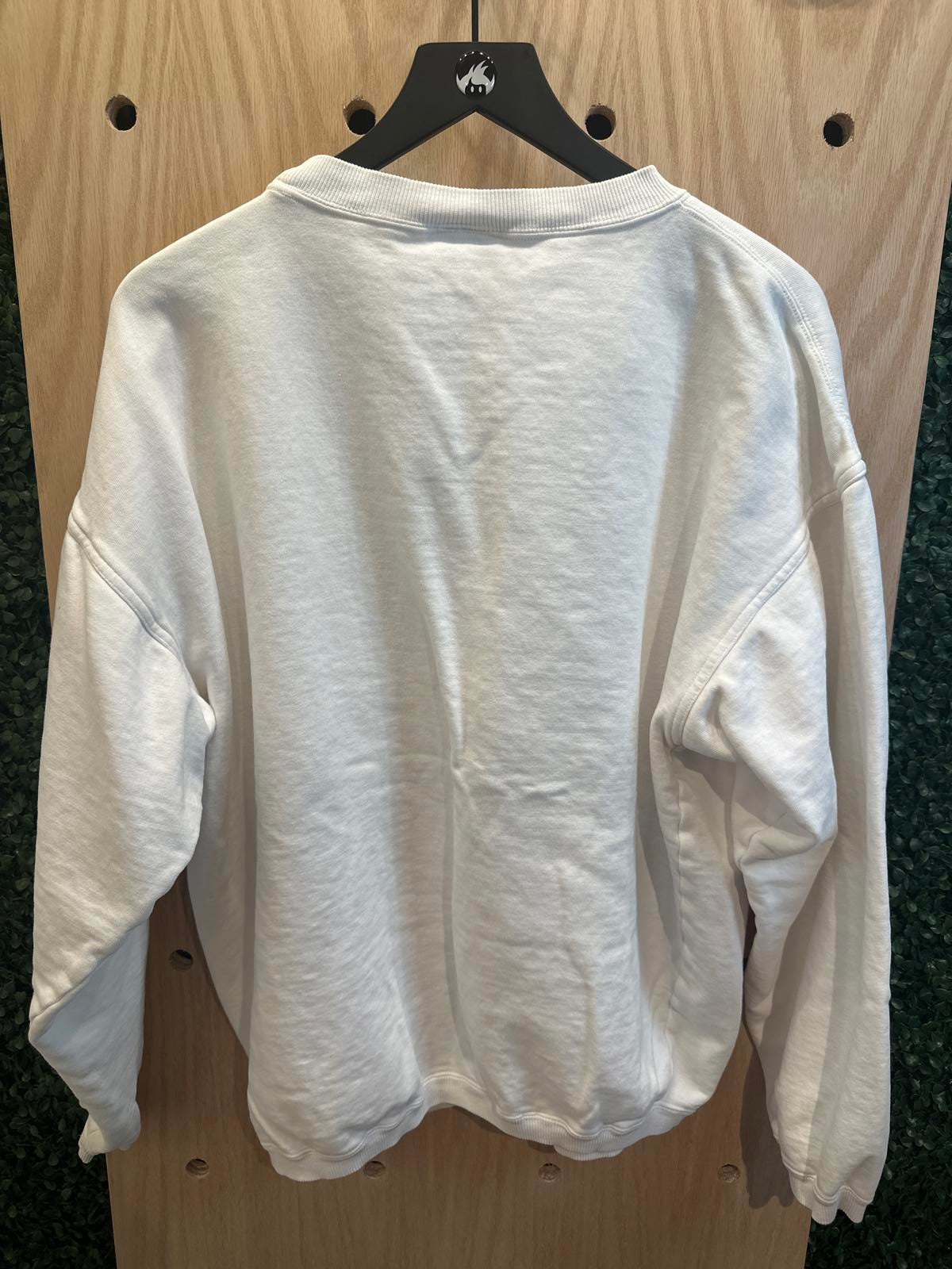 Walt Disney World White Crewneck Sweatshirt with Mickey Mouse Embroidery