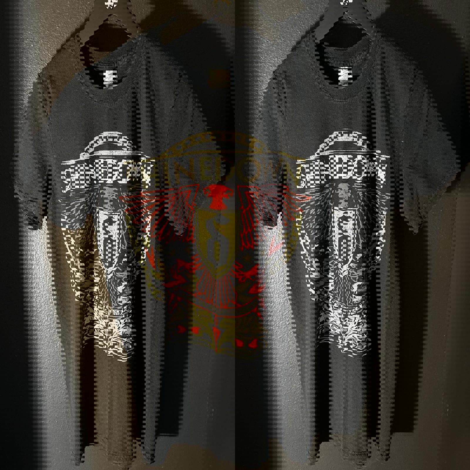 Shinedown 2016 World Tour T-Shirt Size Small