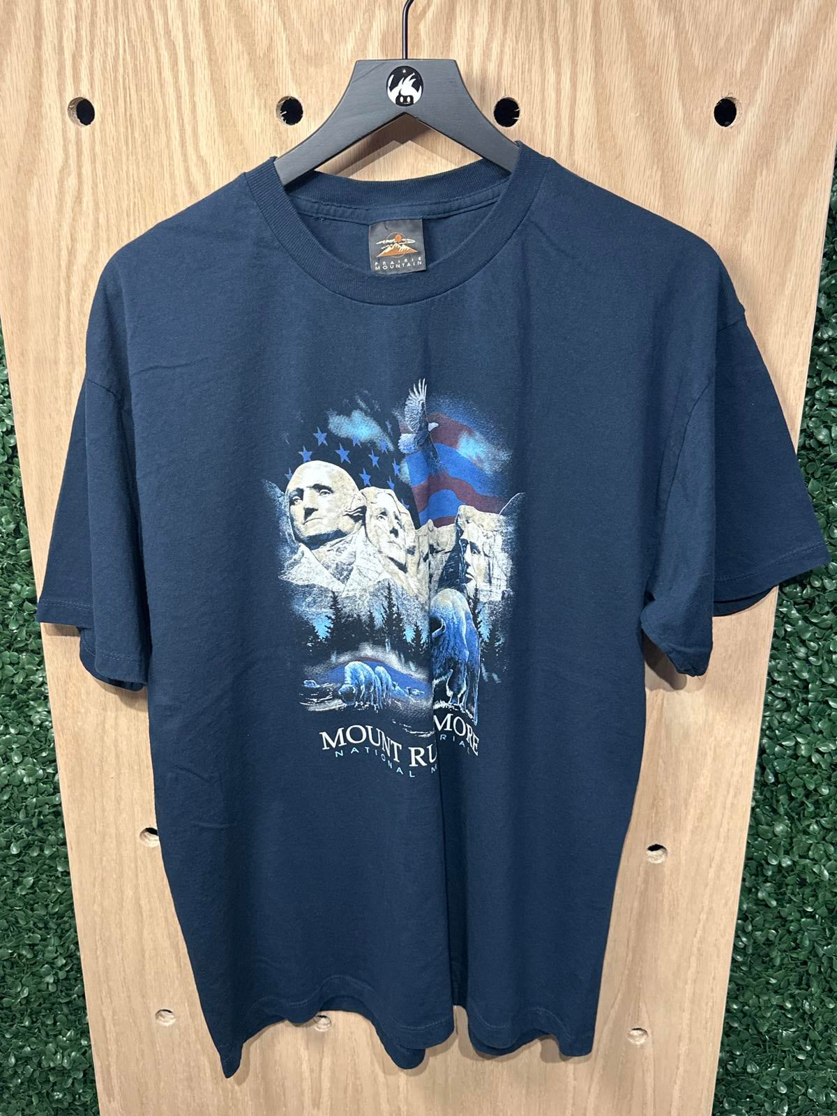 Mount Rushmore National Memorial Graphic T-Shirt