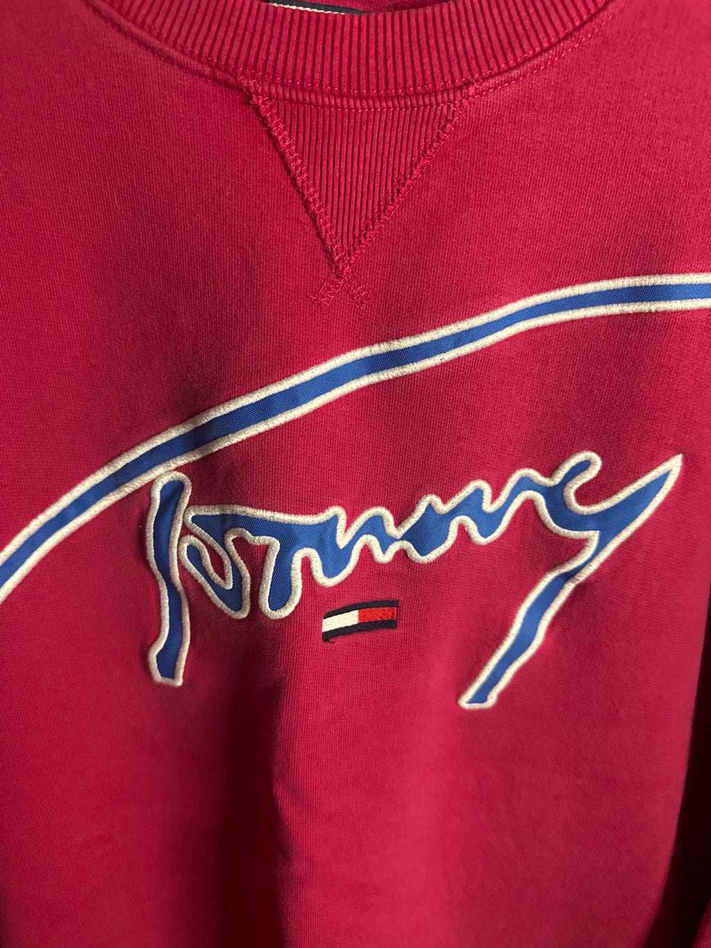 Tommy Jeans Spellout Retro Graphic Embroidered Sweatshirt - Bold Pink