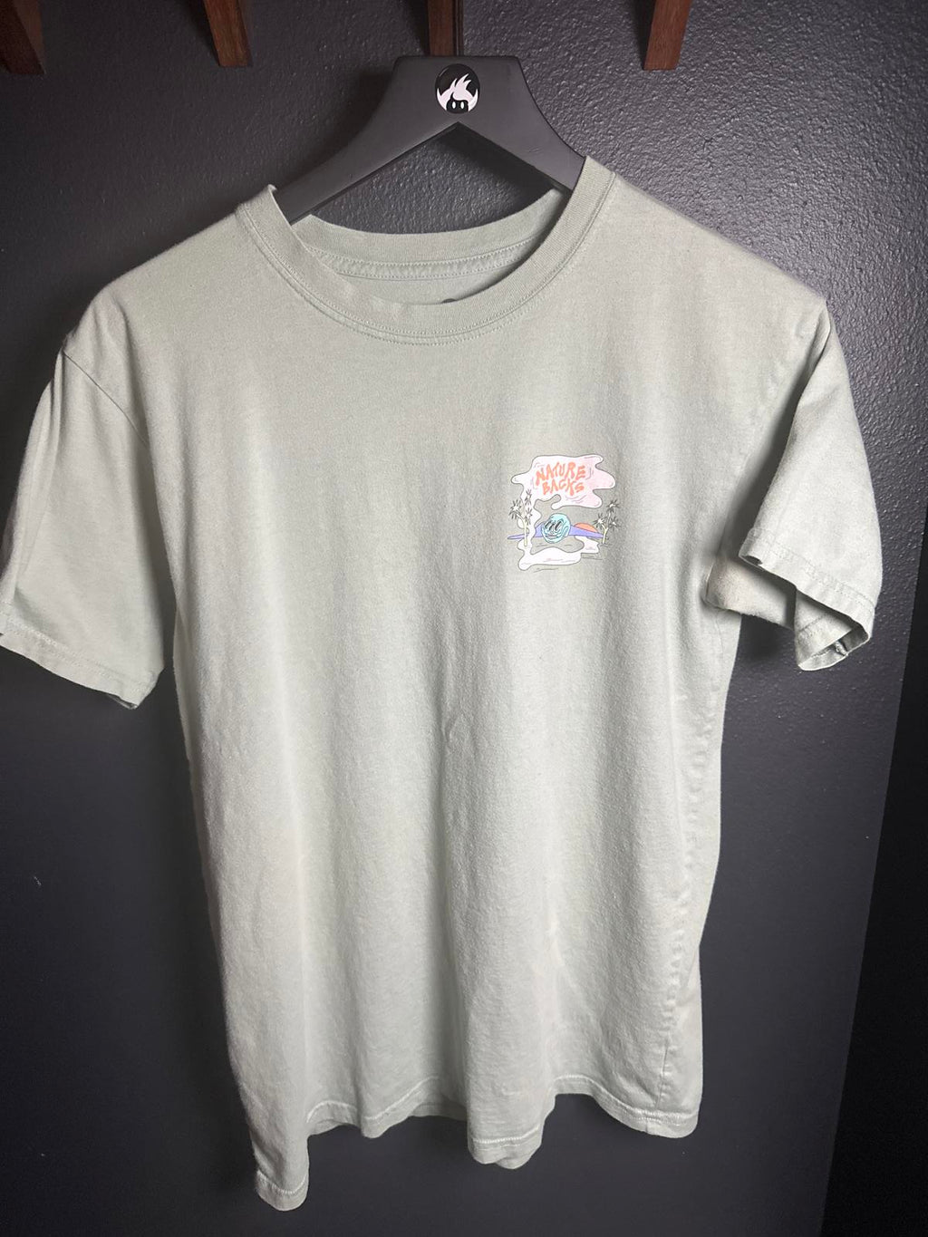 Nature Backs Men's Graphic T-Shirt Size M