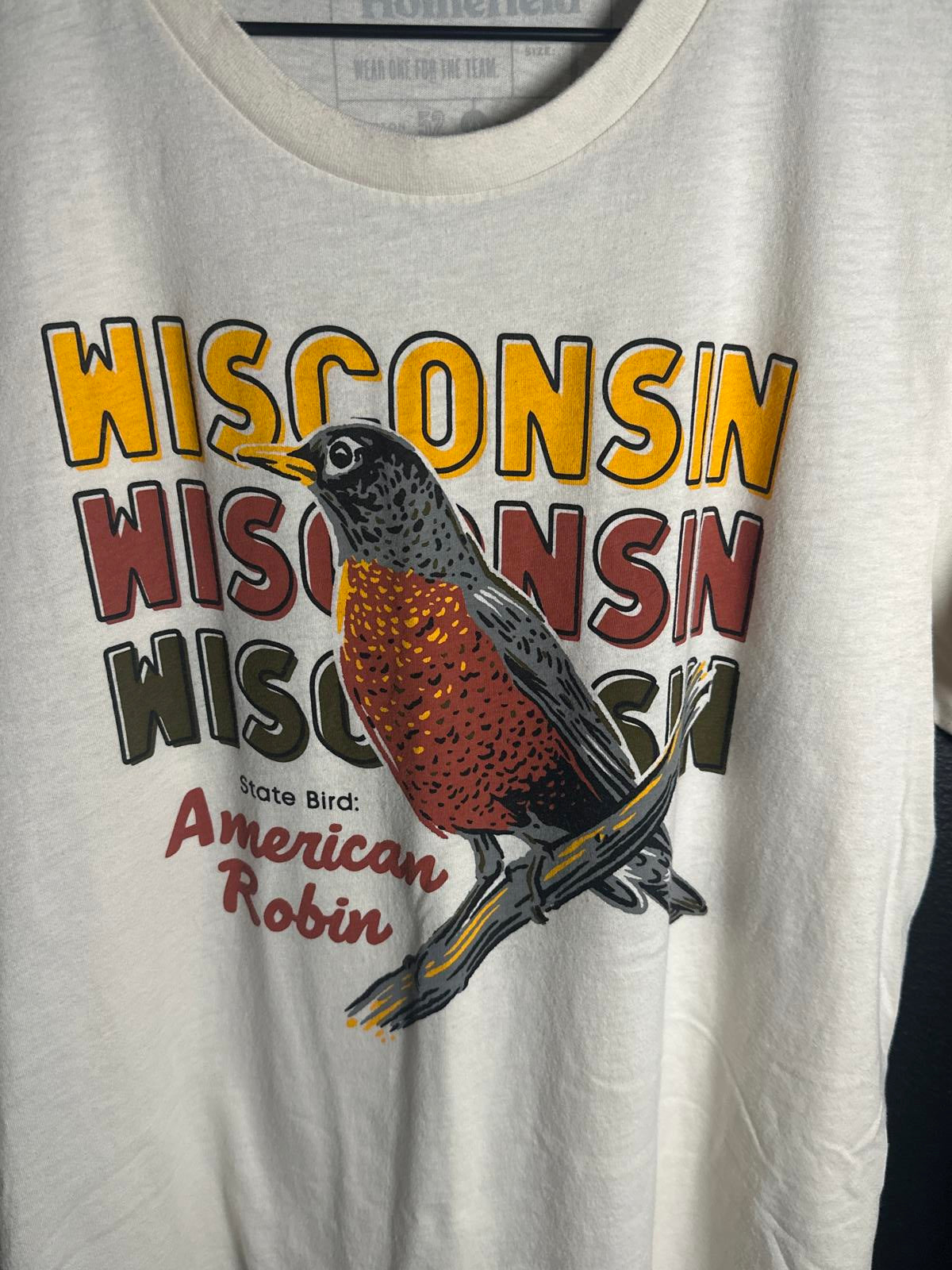 Homefield Wisconsin American Robin Graphic T-Shirt