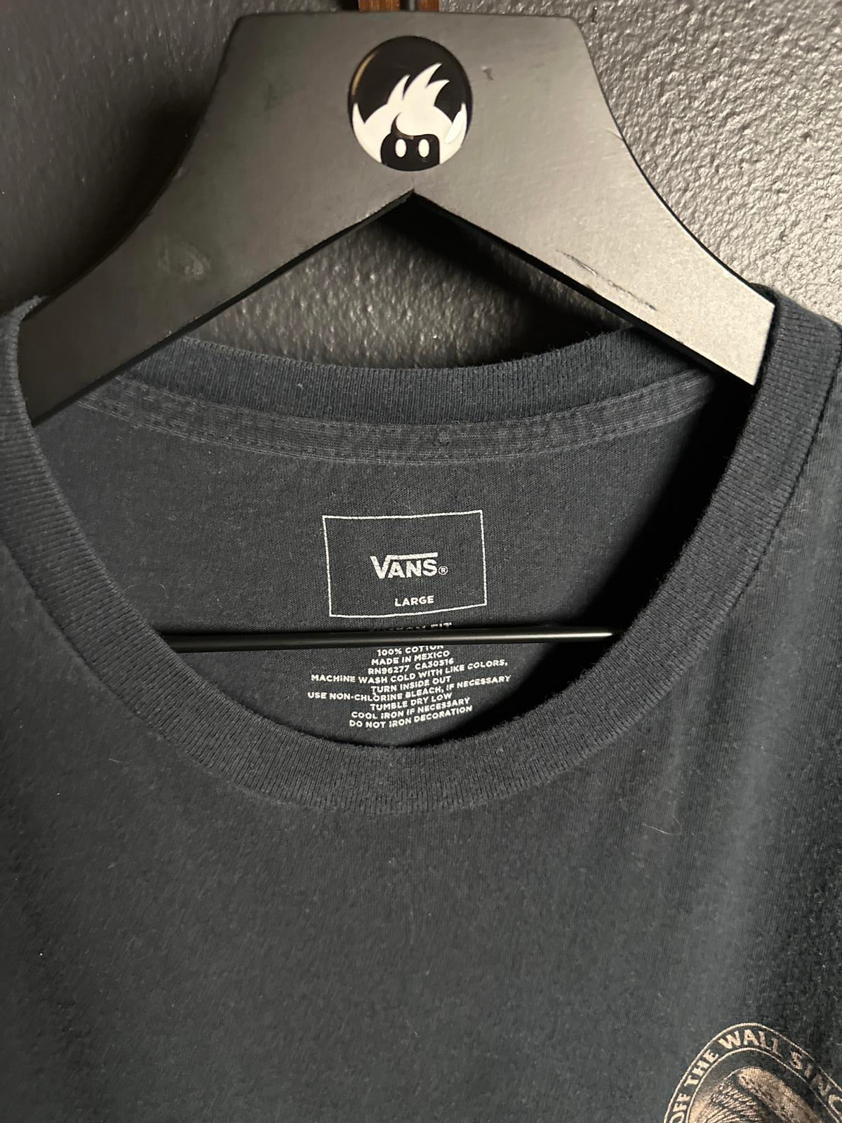 Vans Off The Wall Graphic Tee - Large