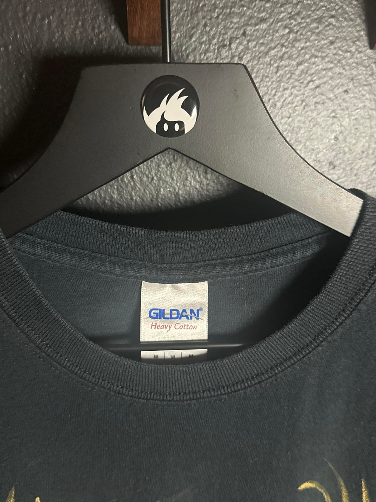 Gildan Heavy Cotton Men's Black Graphic T-Shirt with Eagle and Flag Design