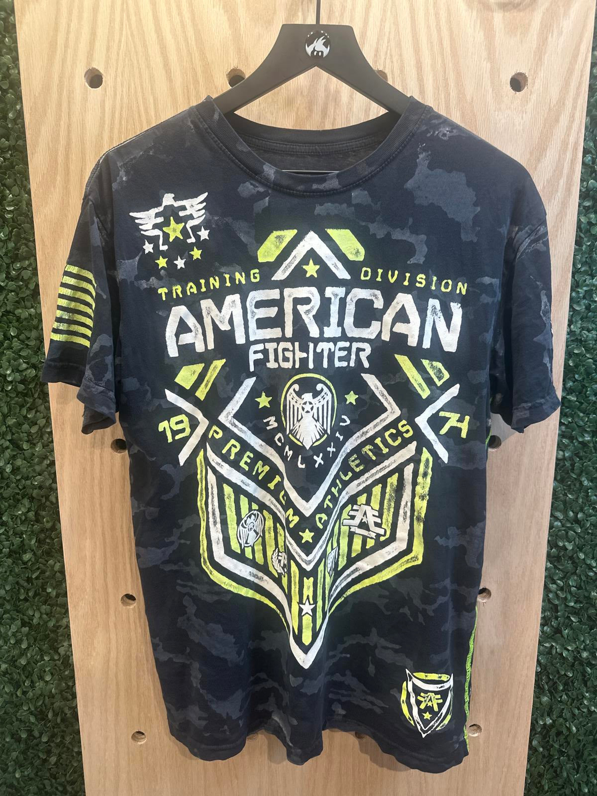 American Fighter Men's Graphic T-Shirt