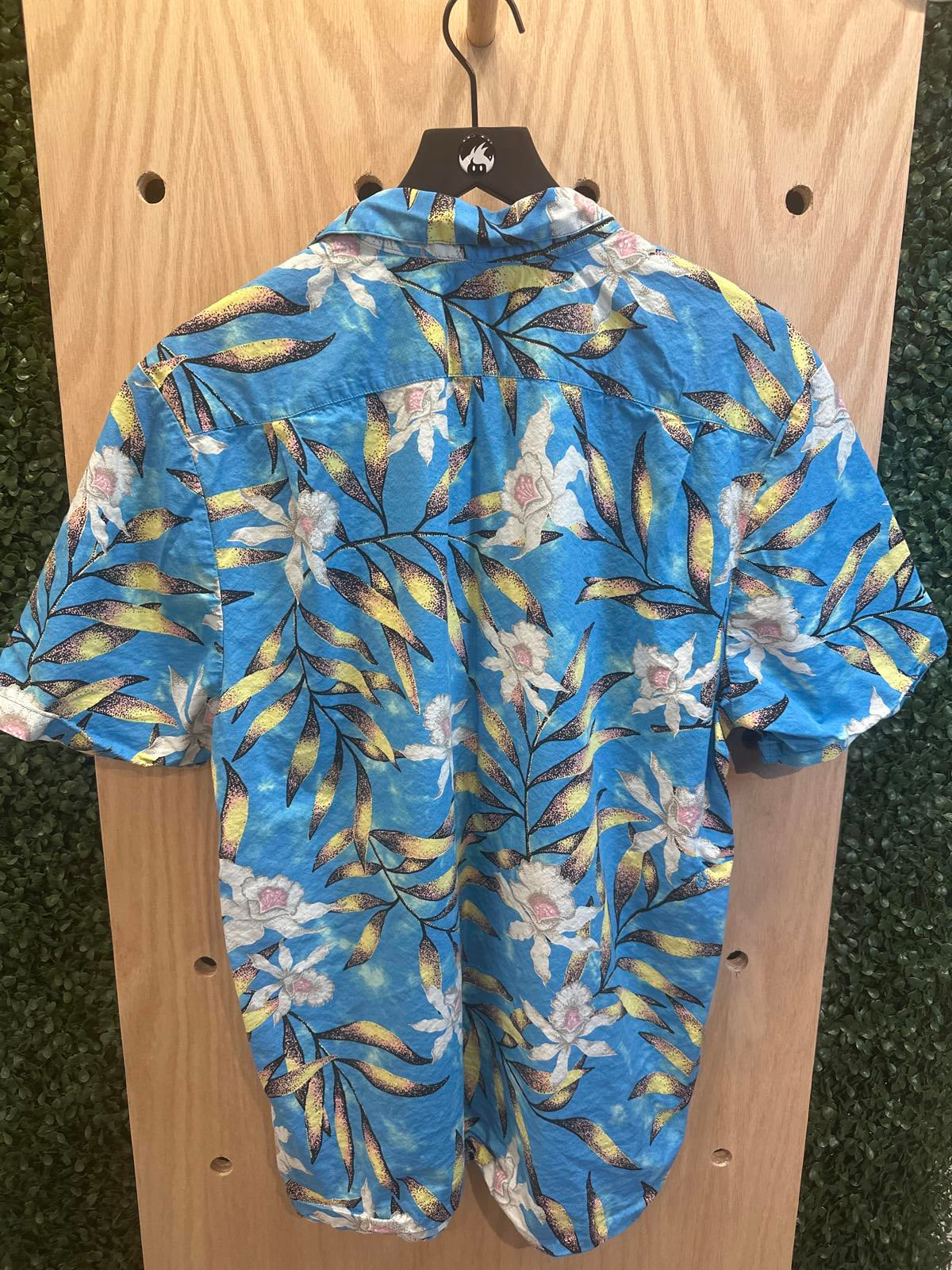 Volcom Classic Fit Men's Hawaiian Shirt XL
