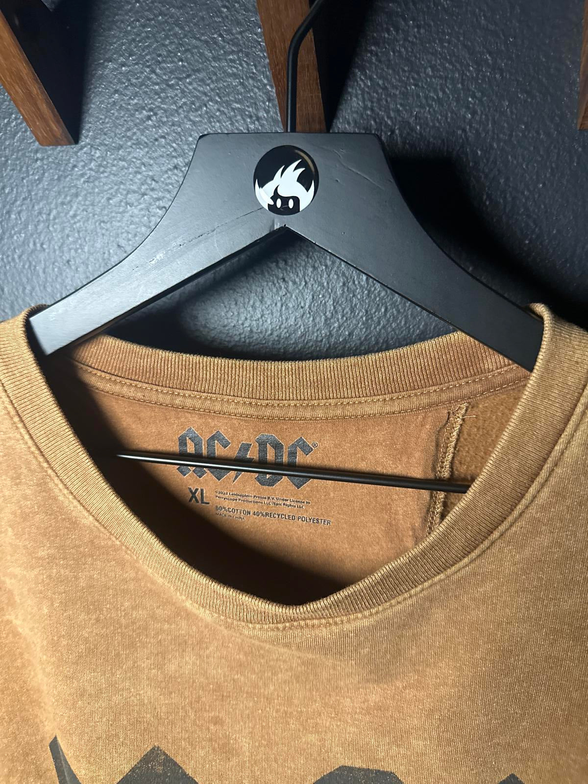 AC/DC Sweatshirt/Crewneck - Established 1973 - XL