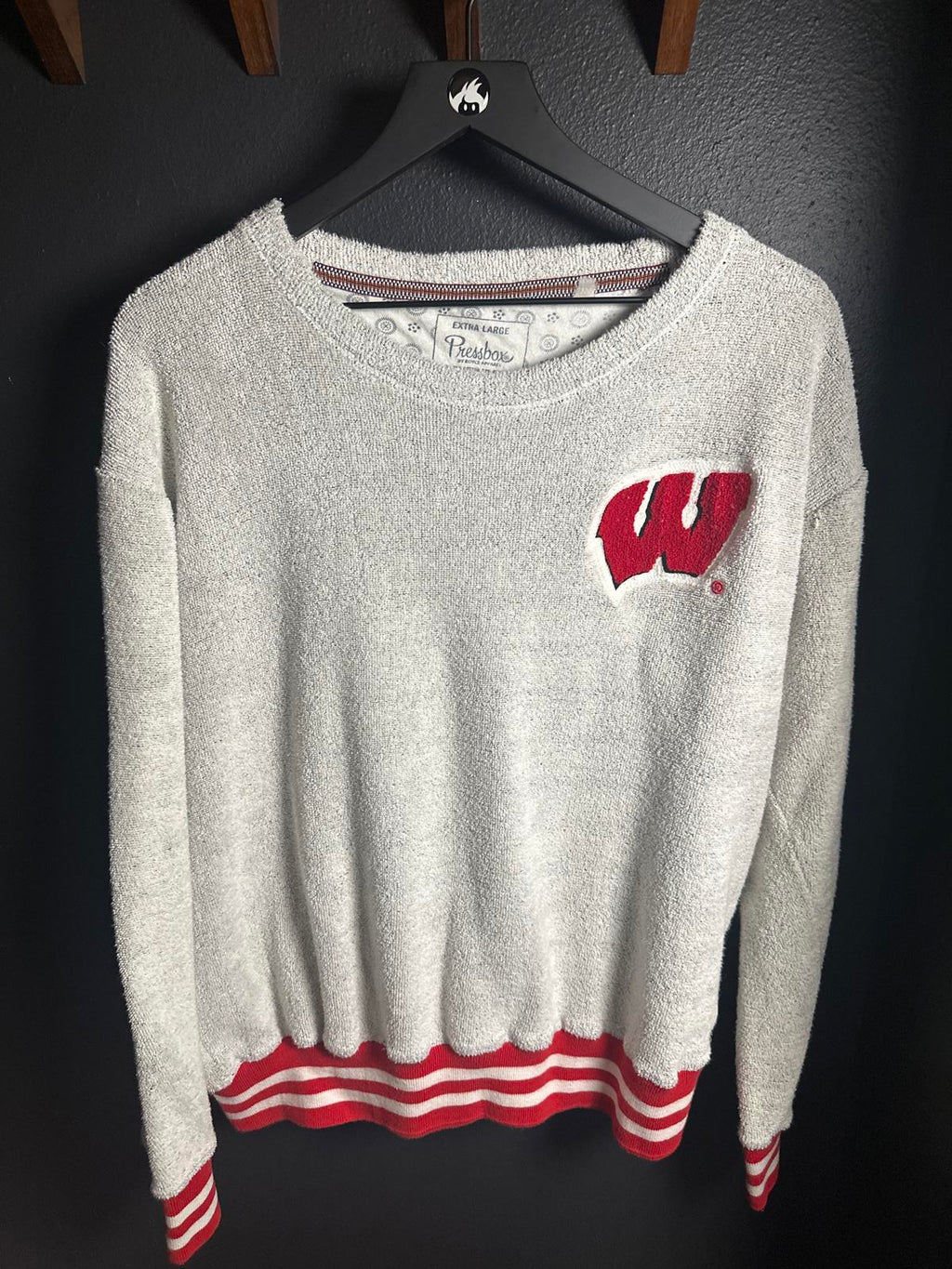 Pressbox Woman's Extra Large Wisconsin Crewneck Sweatshirt