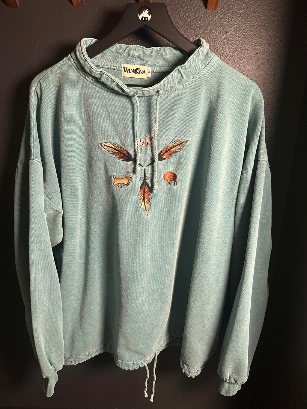 Winona Men's Pullover Hoodie Sweatshirt with Feather and Animal Embroidery