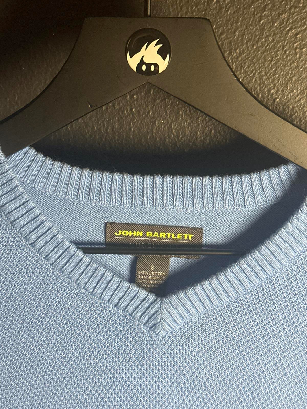 John Bartlett Light Blue V-Neck Sweater - Men's Small