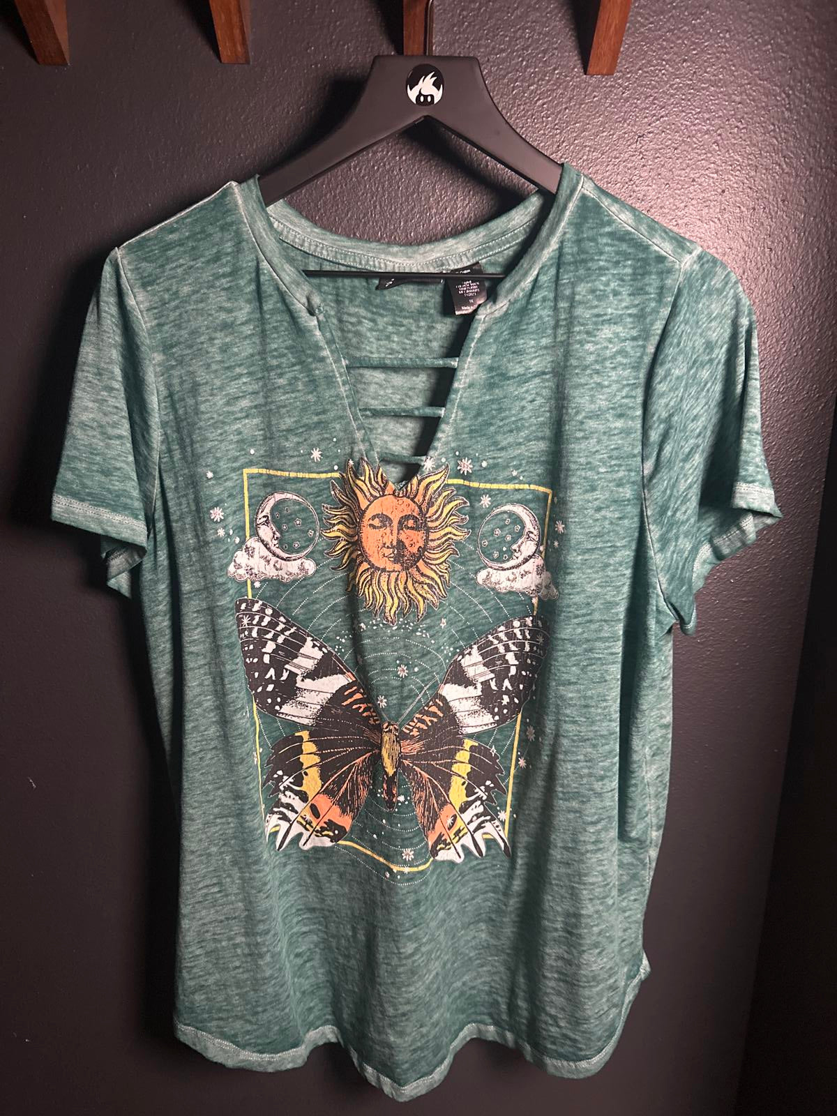 Green Joei & I Graphic Women's T-Shirt with Sun and Butterfly Design