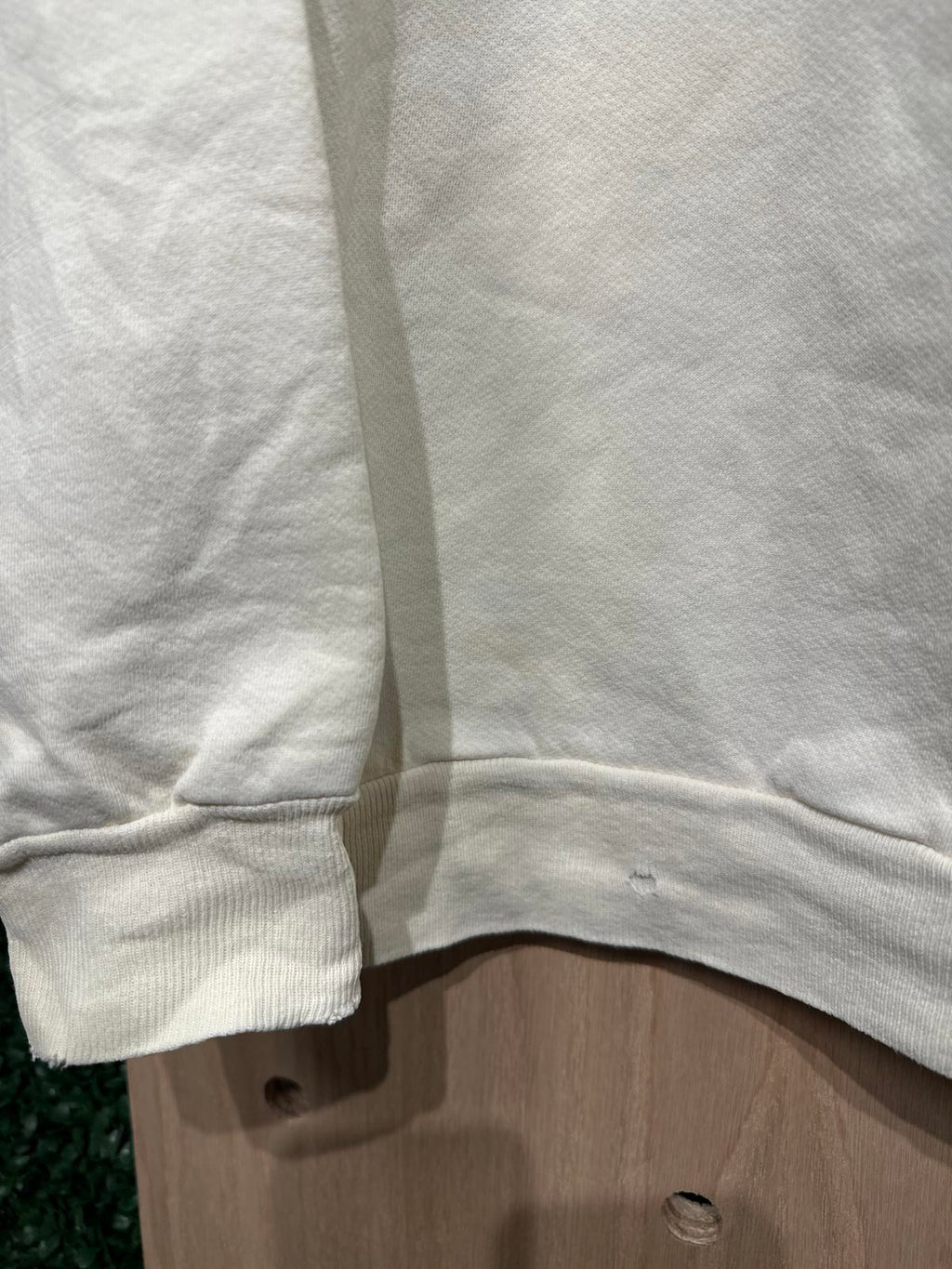 Woman's Winter Bear Embroidered Sweatshirt