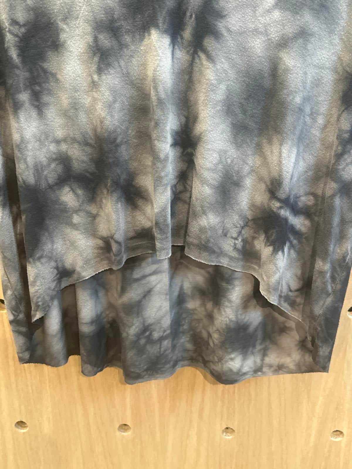 American Eagle Soft & Sexy Tie-Dye V-Neck Short Sleeve Crop Top