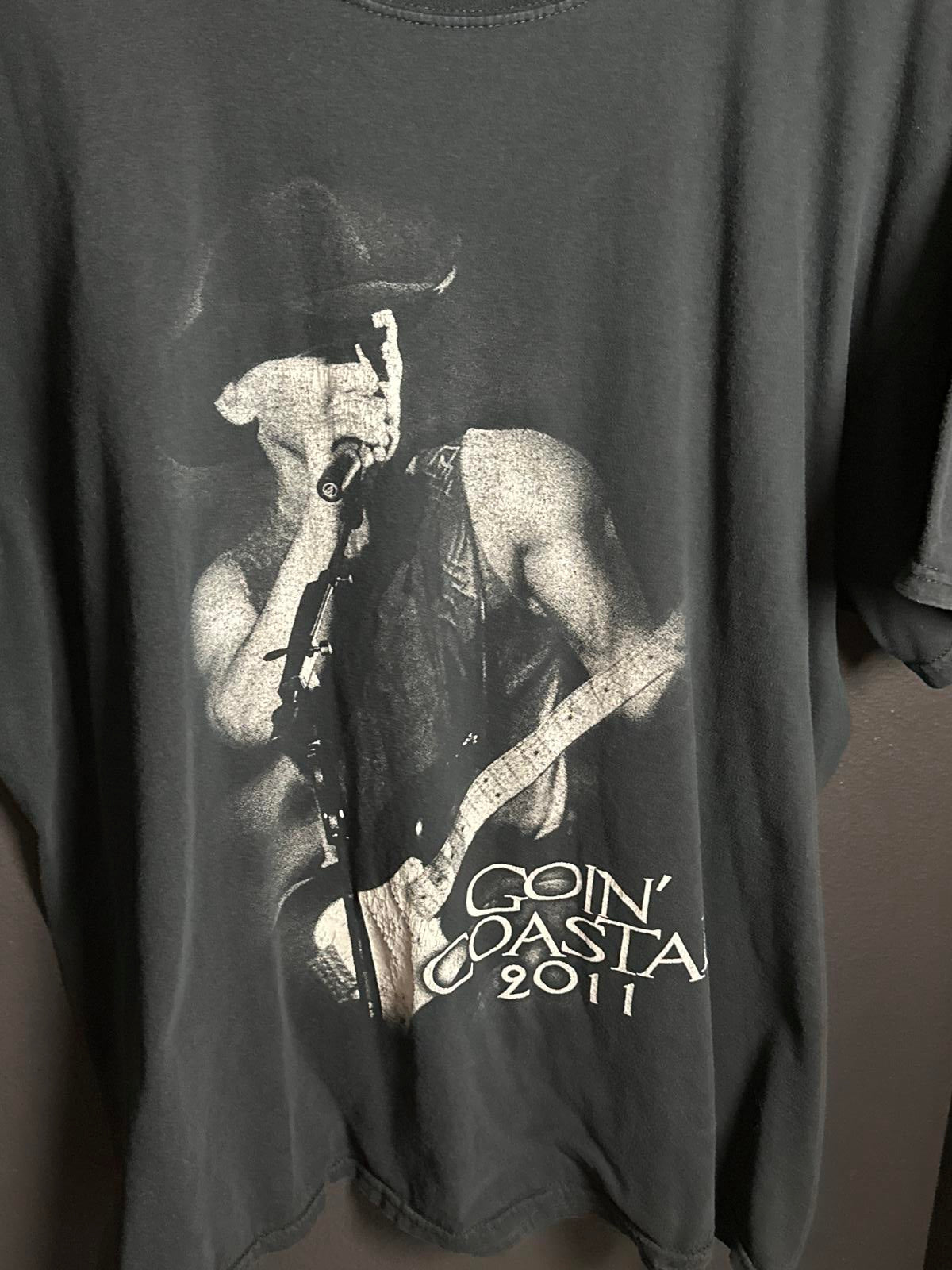 Gildan Black Kenny Chesney Graphic T-Shirt Goin' Costal 2011
