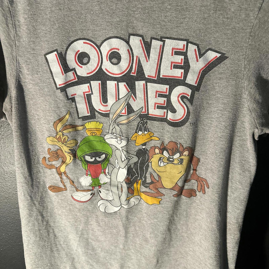 Loony Toons T-Shirt Size Small