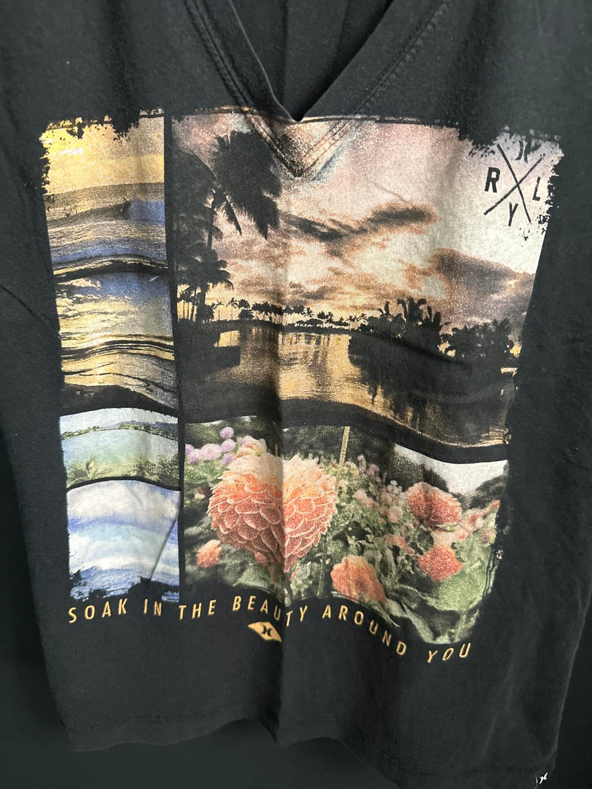 Hurley Women's Graphic V-Neck Tee - 'Soak in the Beauty' Design