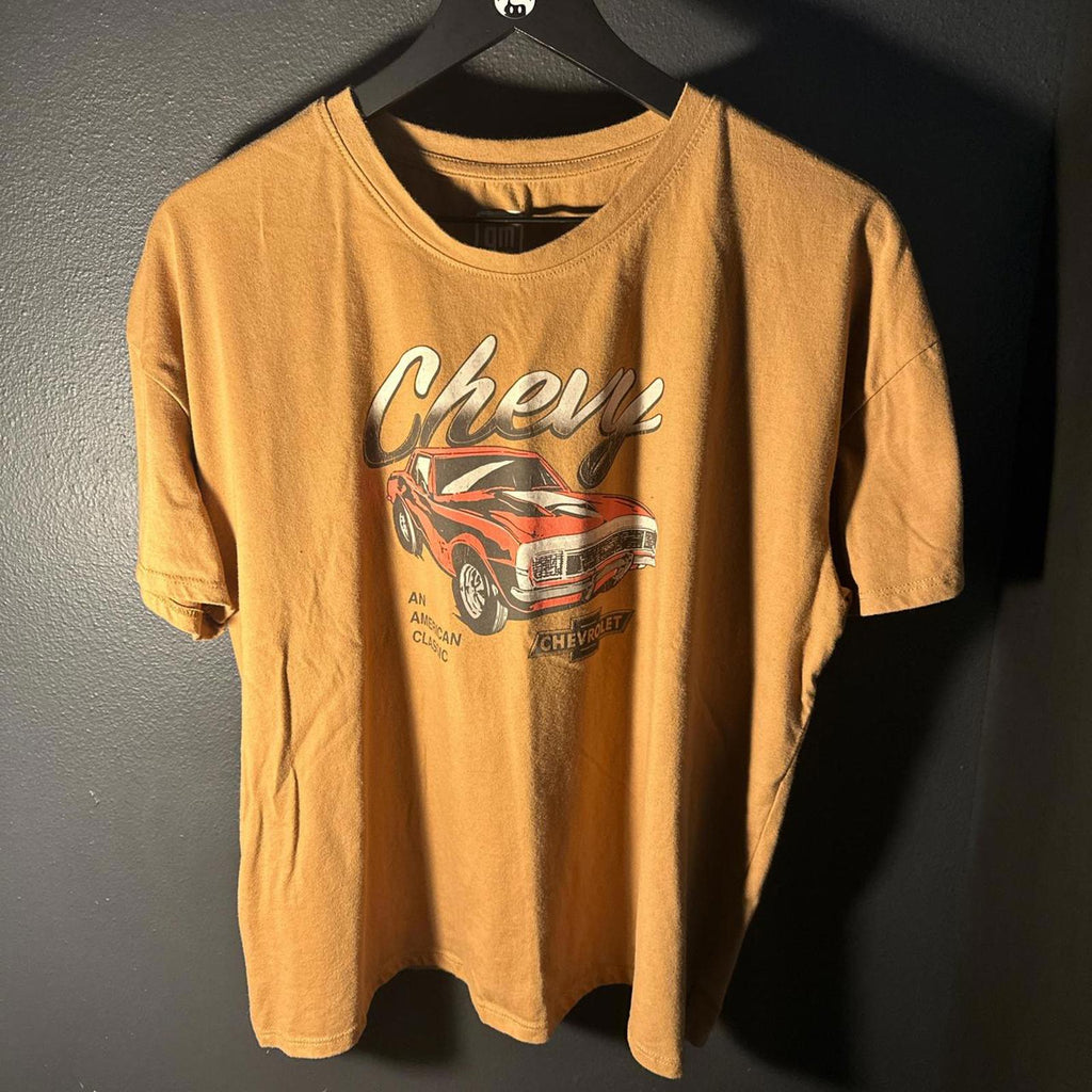 Woman's Chevy Classic Car Graphic T-Shirt Crop Top XL