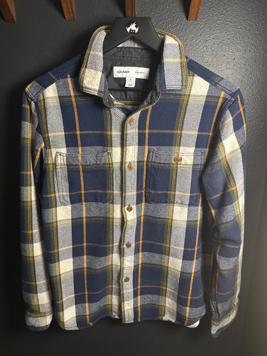 Old Navy Men's Regular Fit Plaid Flannel Shirt