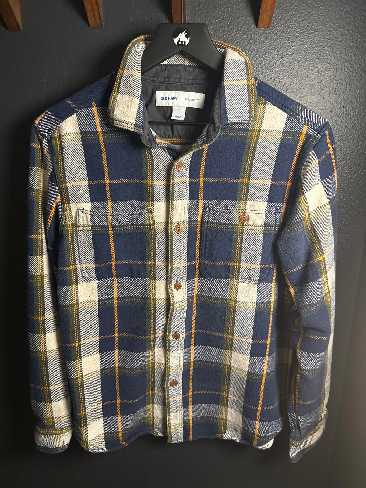 Old Navy Men's Regular Fit Plaid Flannel Shirt