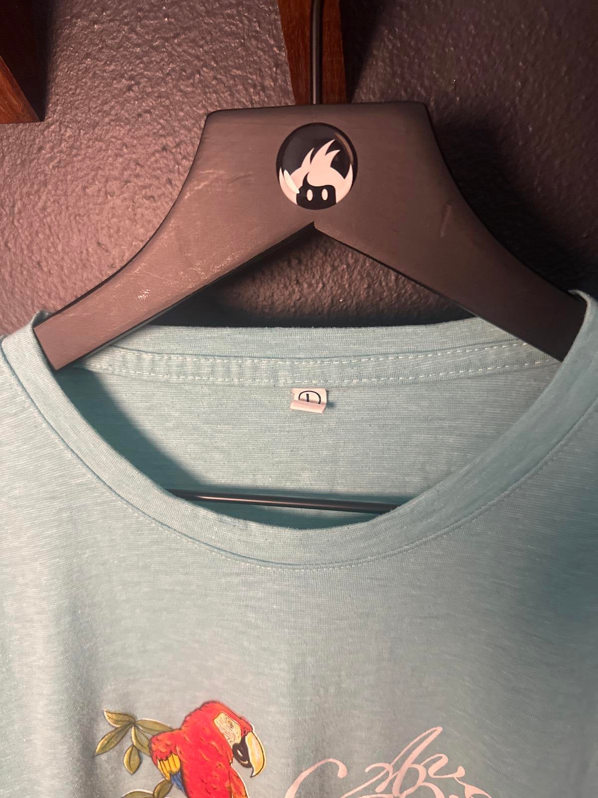 Aves de Costa Rica Parrot Graphic Tee