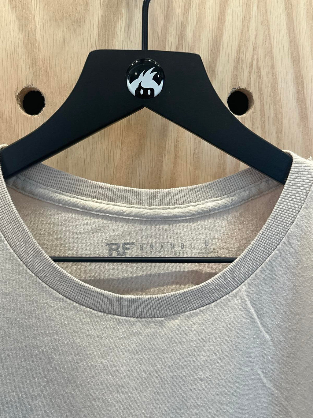 RF Brand Beige Men's Graphic "Dont Look Back" T-Shirt with Dice Design