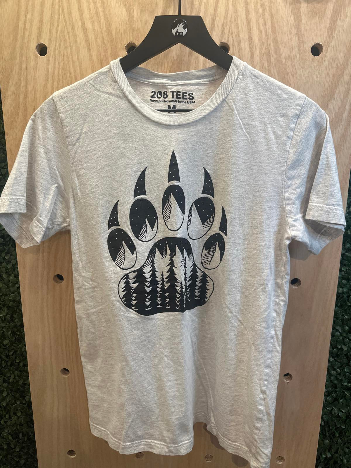 Gray Graphic T-Shirt with Bear Paw and Forest Design