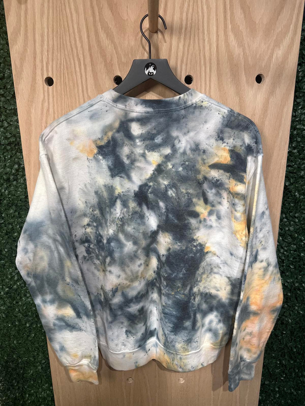 Tie-Dye Woman's Sweatshirt with Graphic Logo