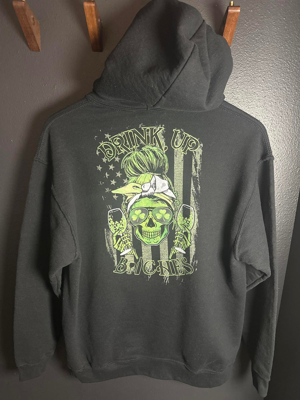 Gildan Heavy Blend Black Hoodie with Green Skull Graphic