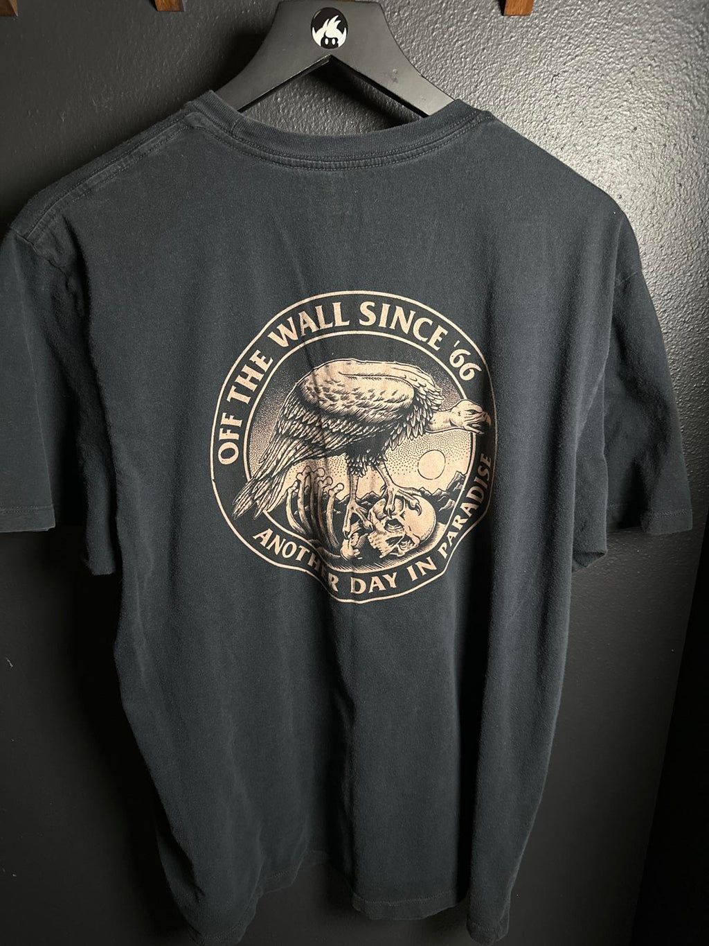 Vans Off The Wall Graphic Tee - Large