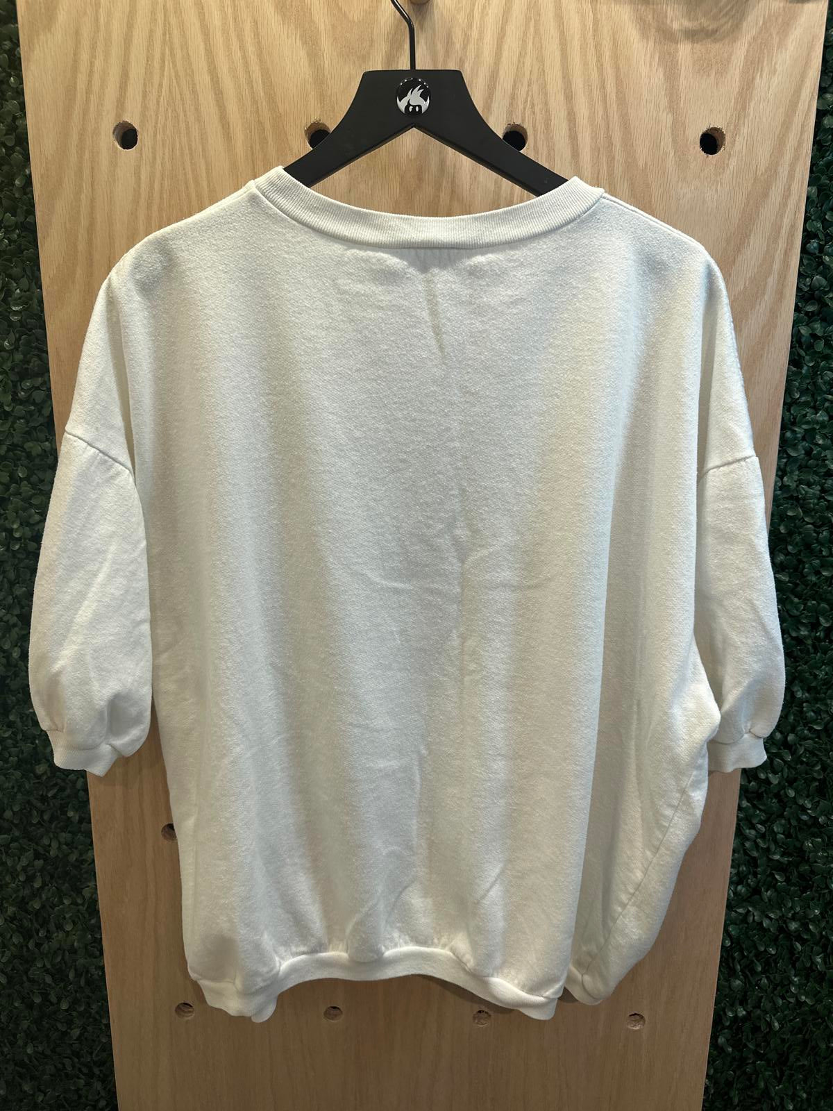 Vintage Plus of California Womenswear White Jingle Bells Lightweight Sweatshirt