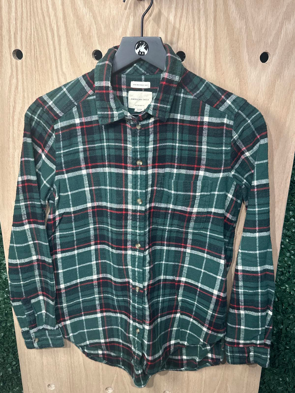 American Eagle Woman's Green Plaid Casual Shirt