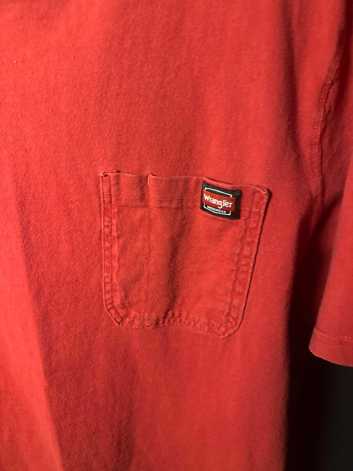 Wrangler Red Pocket T-Shirt - Casual Comfort