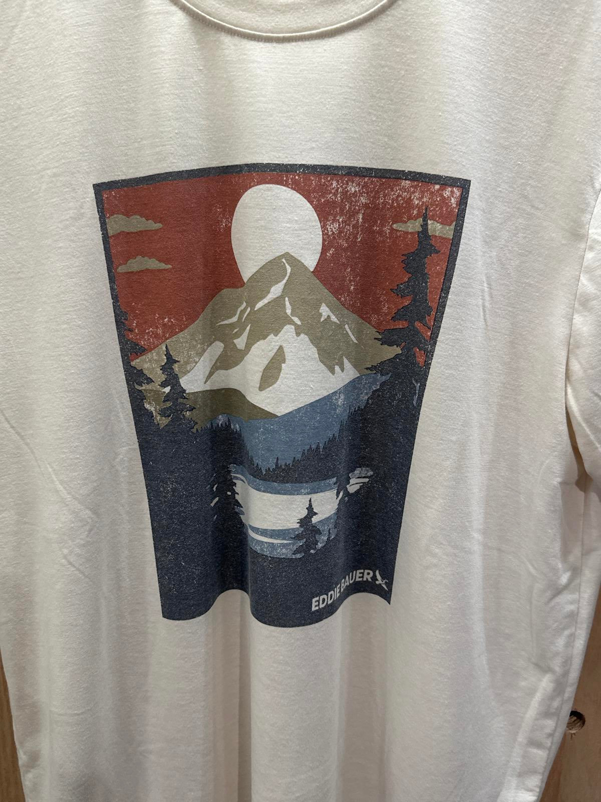 Eddie Bauer Men's Graphic T-Shirt Size Large