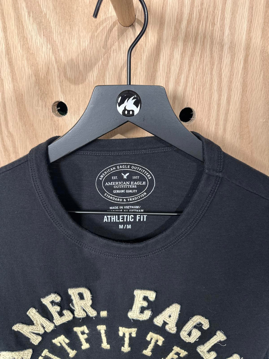 American Eagle Outfitters Men's Long Sleeve Athletic Fit Shirt