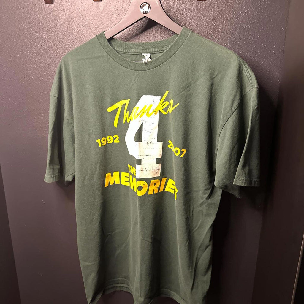 Green Bay Brett Farve 'Thanks 4 The Memories' T-Shirt