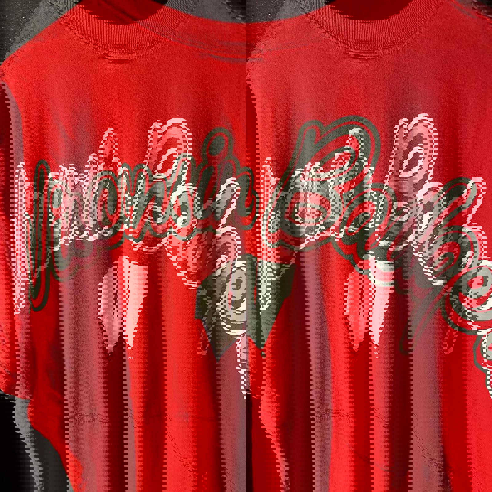 Wisconsin Badgers T-Shirt Size XL By KA Knights